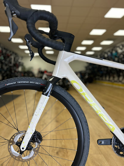 0km Showroom Model Orbea Terra Gravel Fiets