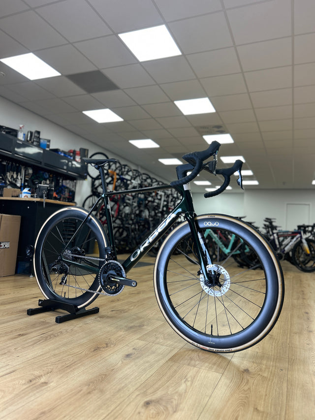 0km Showroom Model Orbea ORCA M21eTEAM PWR AXS Carbon Racefiets