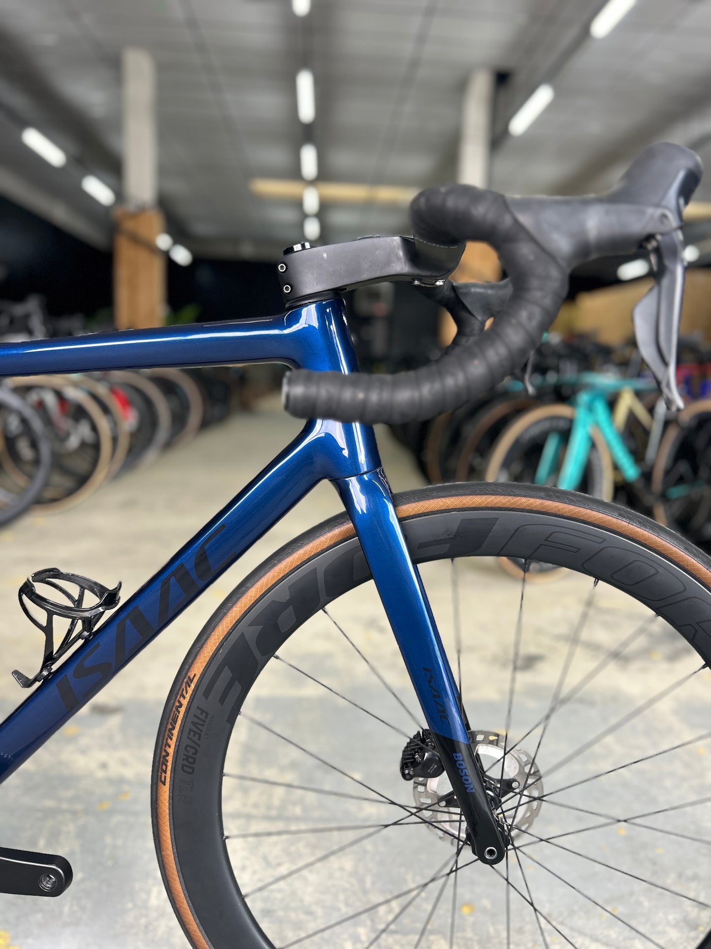 Isaac Boson Di2 Carbon Road Bike