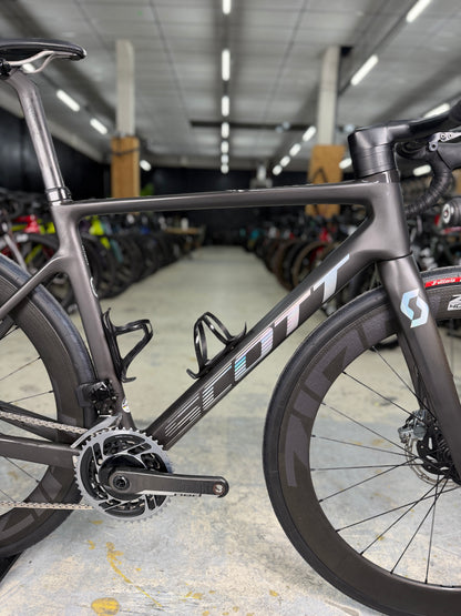 Scott Addict RC Ultimate SRAM RED eTap Carbon Racefiets