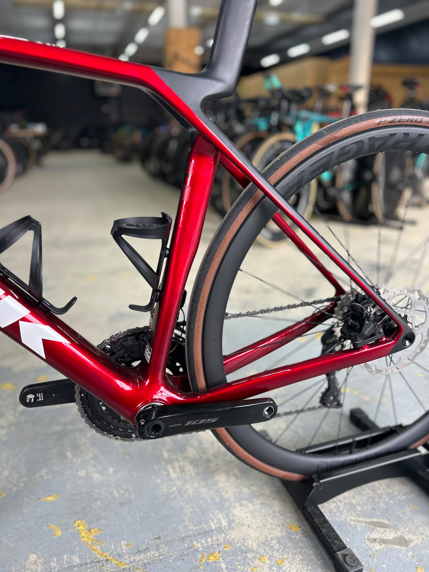 Trek Madone SL6 Di2 Carbon Road Bike