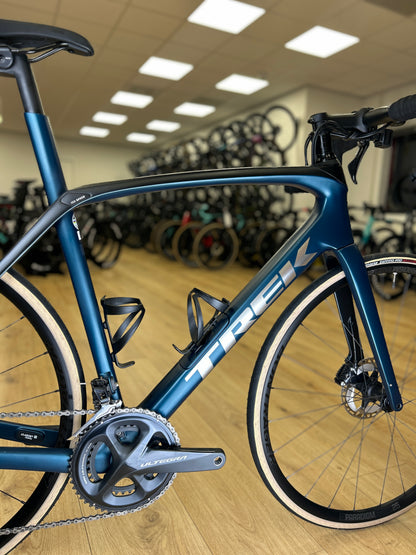 Trek Domane SL6 Disc Carbon Road Bike