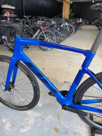 NIEUW BH RS1 Di2 Carbon Racefiets
