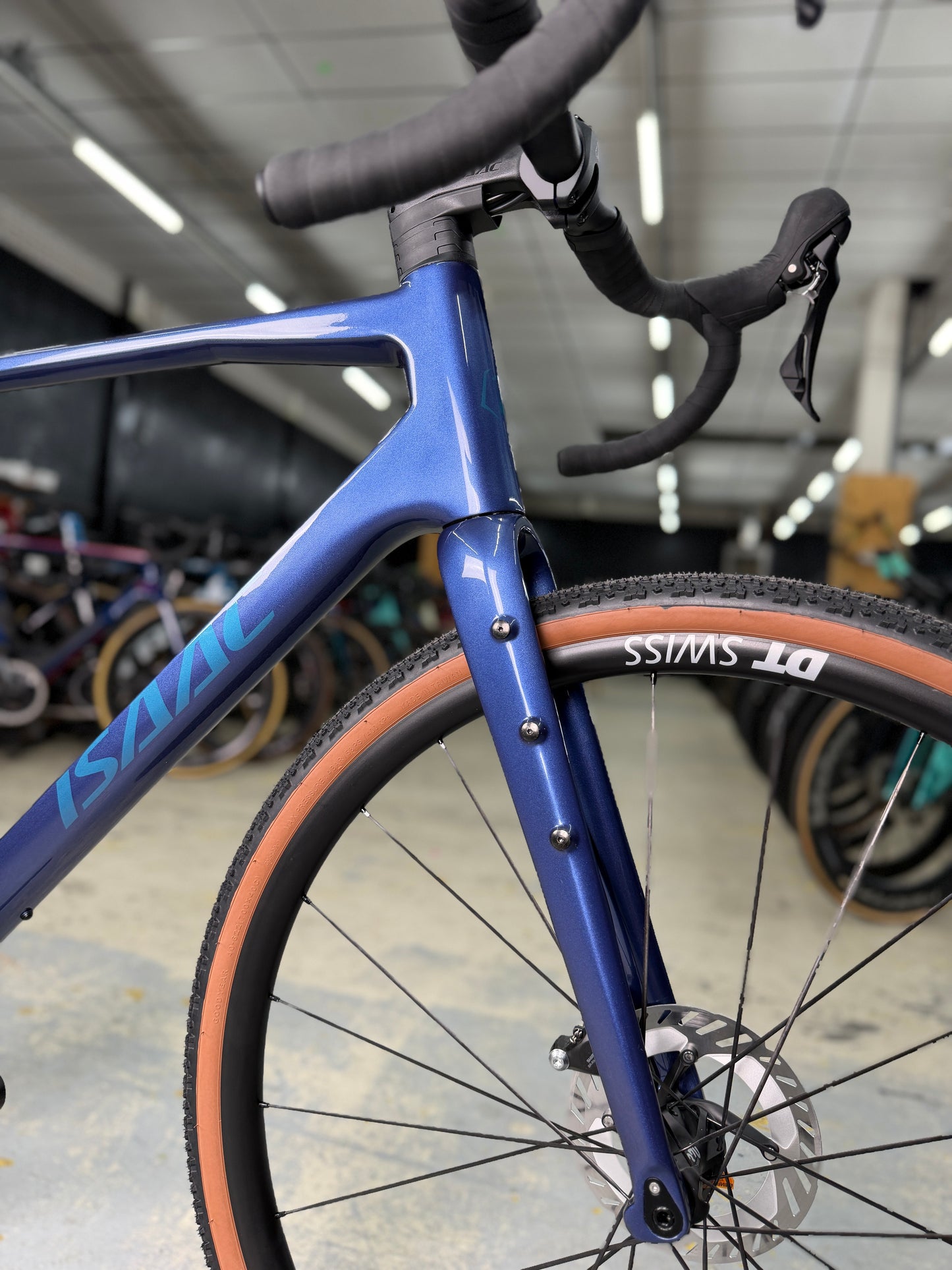 NIEUW Isaac Kaon Gravel Fiets