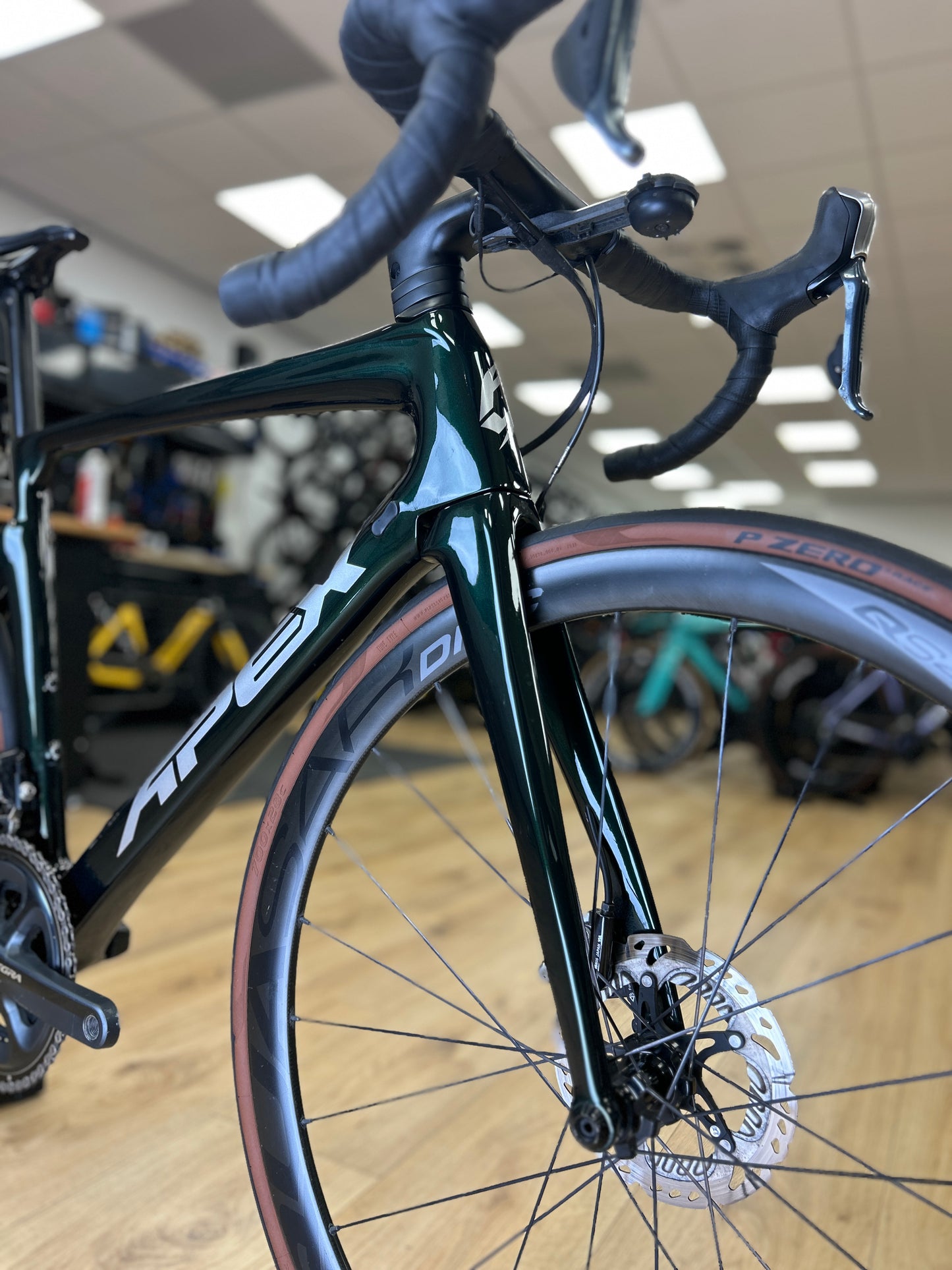 Apex AeroDyne Di2 Carbon Racefiets
