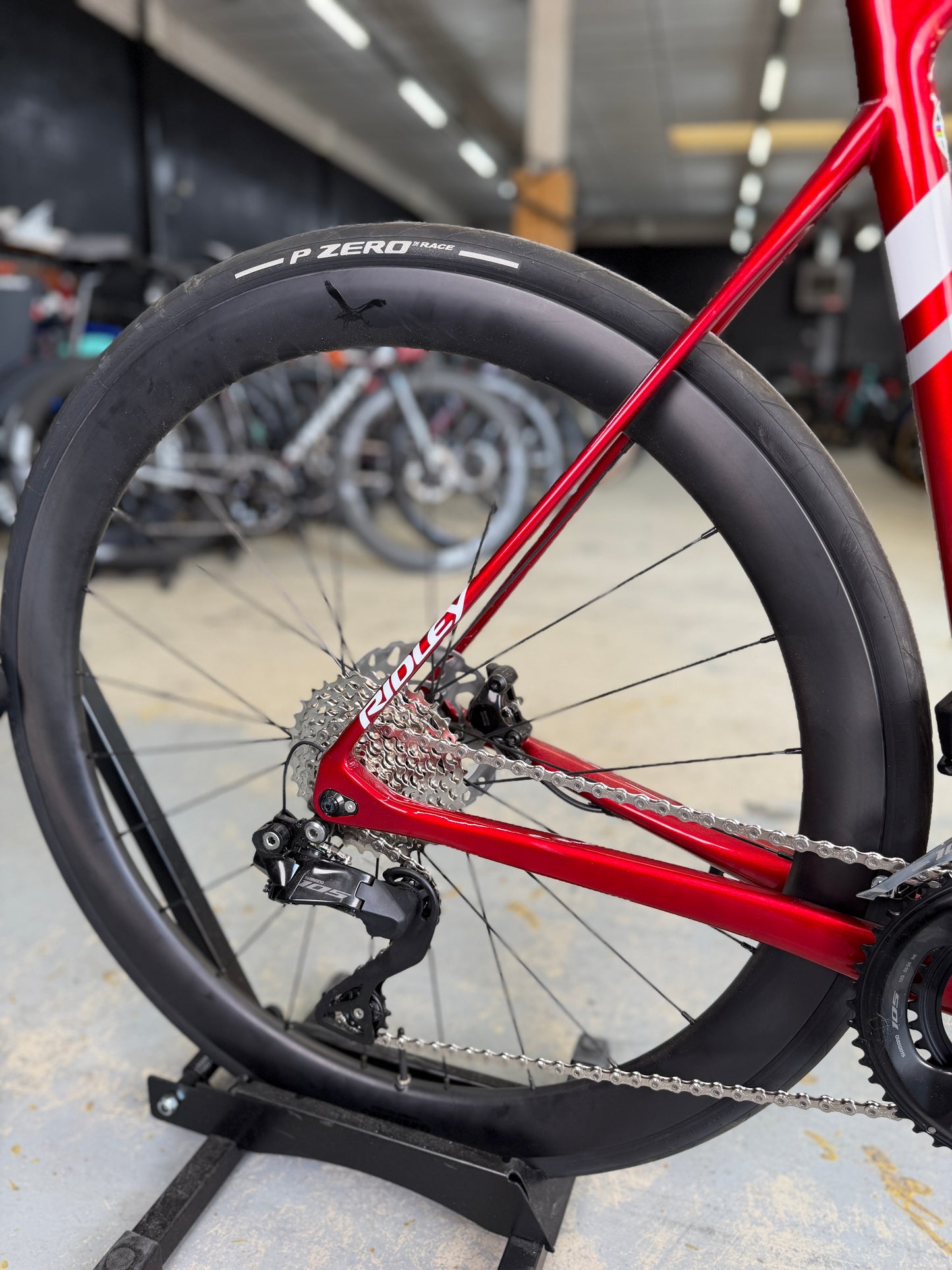 NIEUW Ridley Fenix Di2 Carbon Racefiets