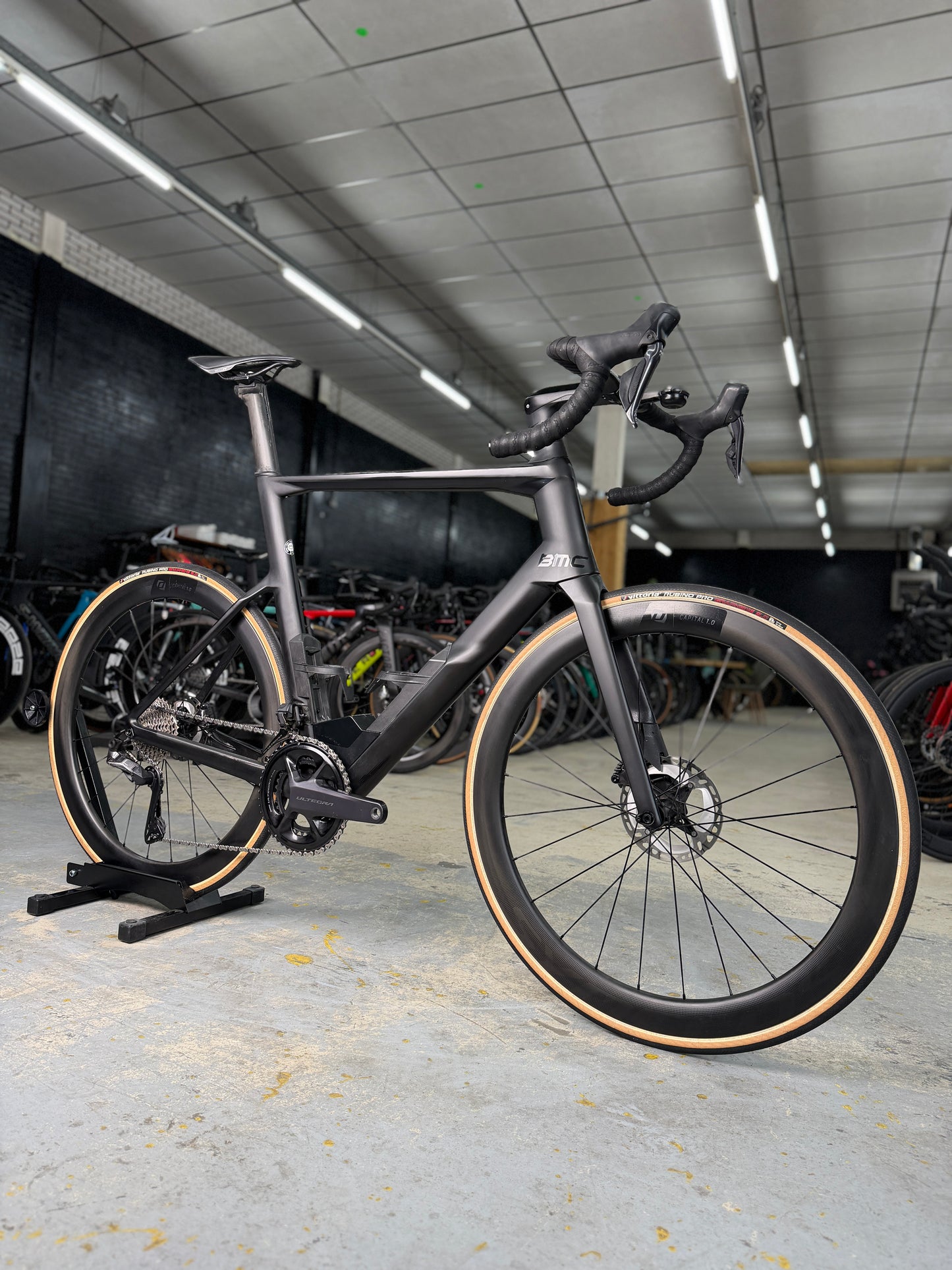 BMC Timemachine ROAD 01 Di2 Carbon Racefiets