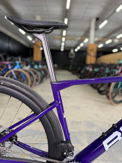 1000km BMC Kaius 01 THREE AXS Gravel Fiets