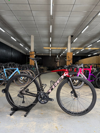 Trek Emonda SLR7 Di2 Carbon Racefiets
