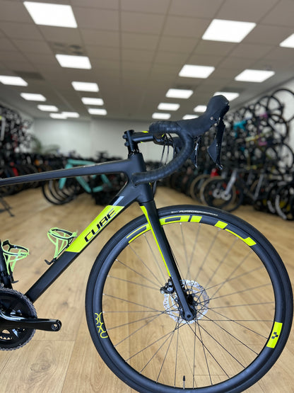 Cube Attain GTC Race Carbon Racefiets