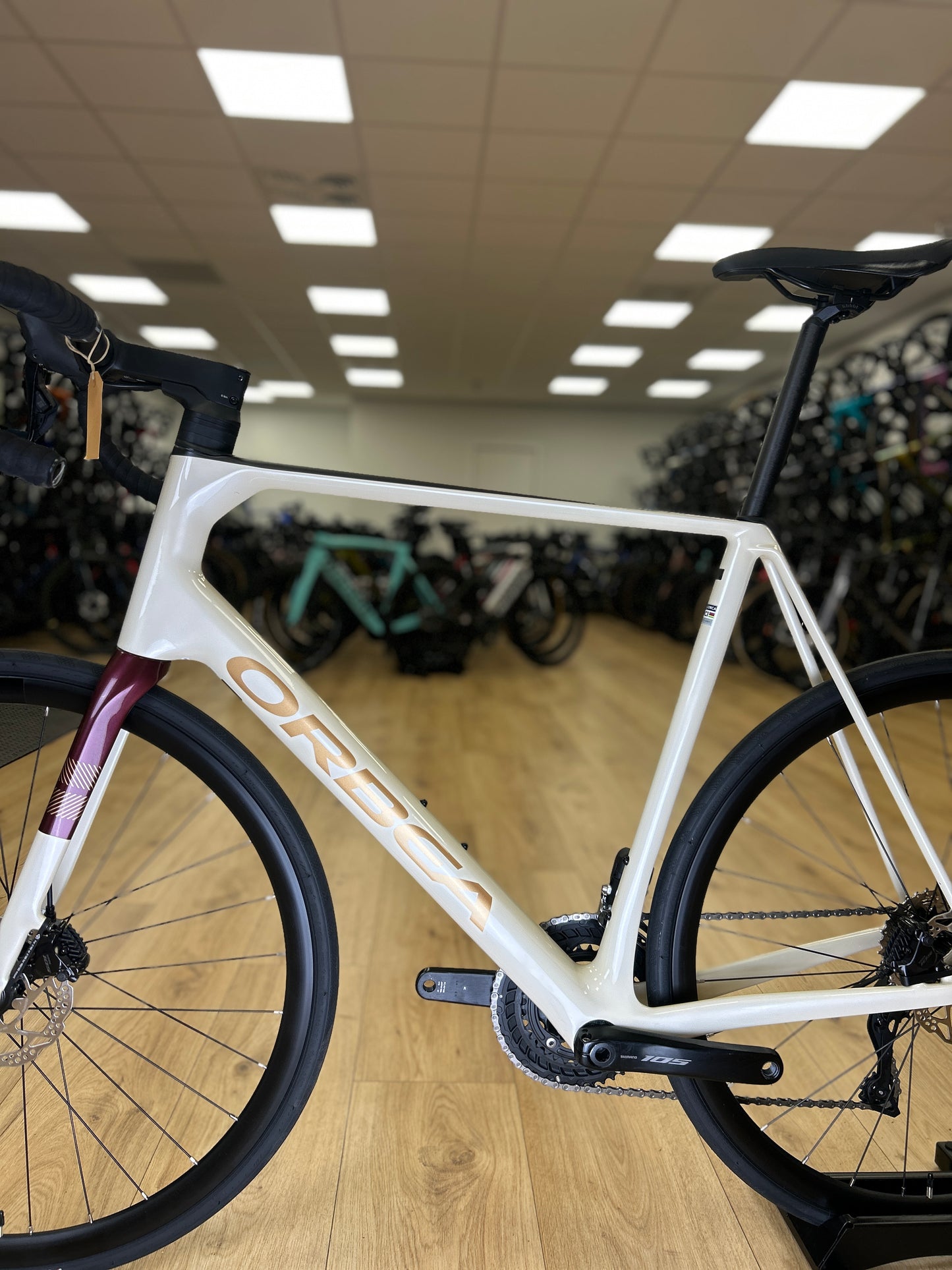 0km Showroom Model Orbea Orca M30iTEAM Di2 Carbon Racefiets