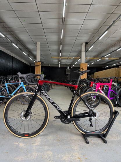 NIEUW Ridley Falcn Di2 Carbon Racefiets