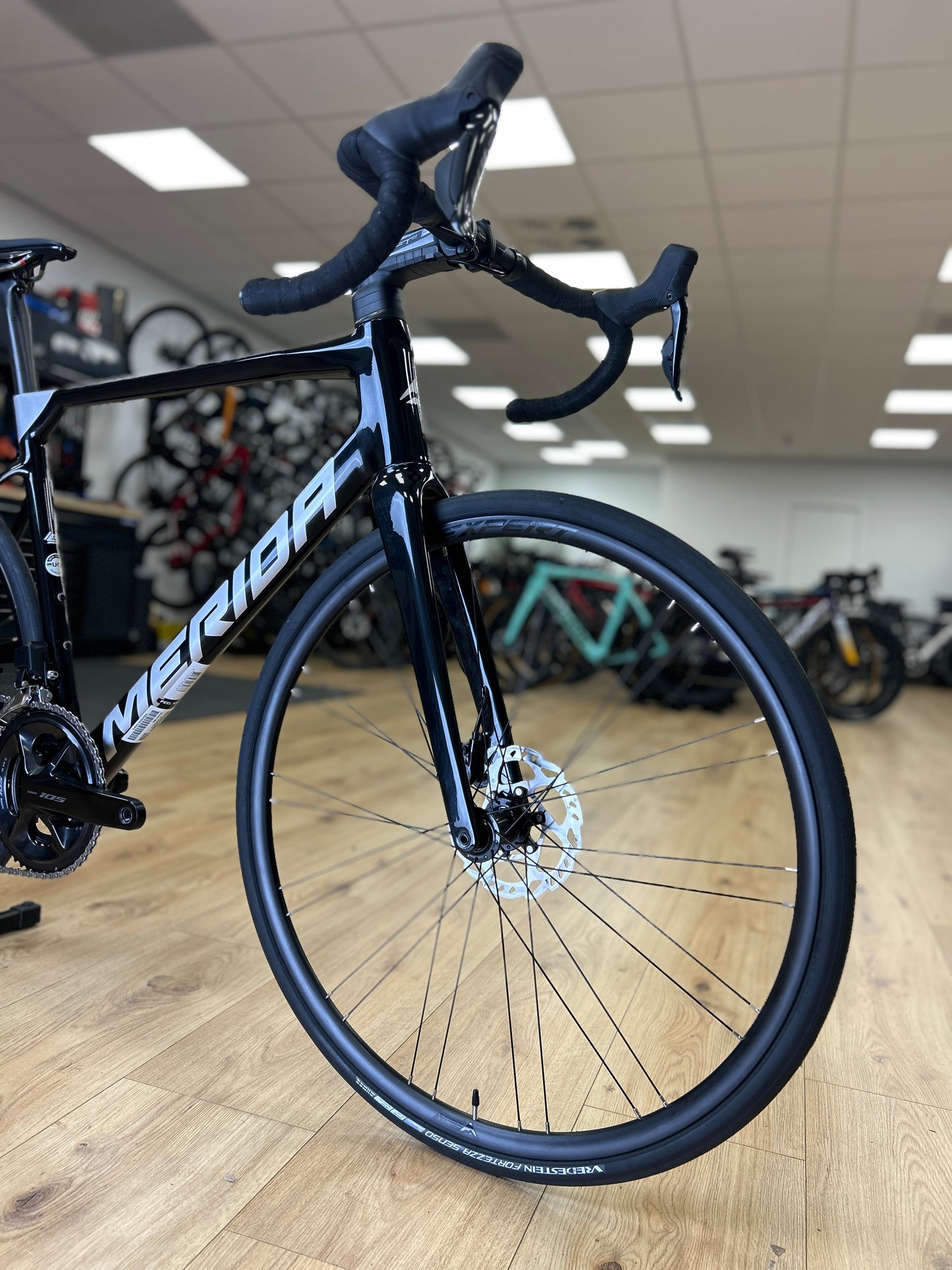 Showroom Model 0km Merida Scultura 8000 Di2 Carbon Racefiets
