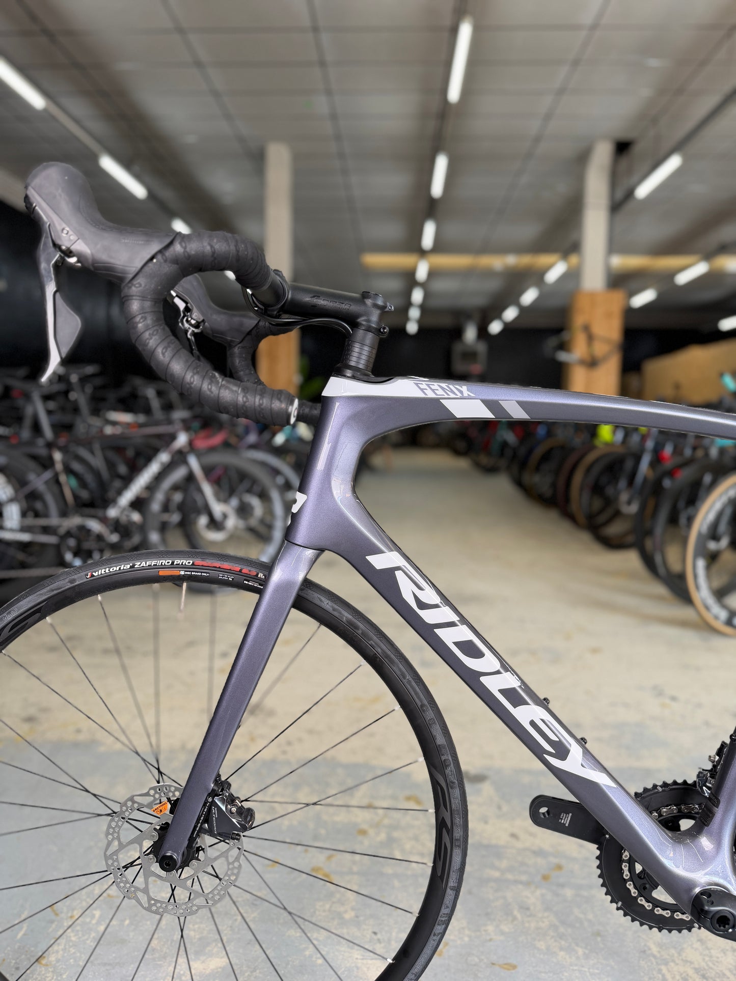 NIEUW Ridley Fenix Carbon Racefiets