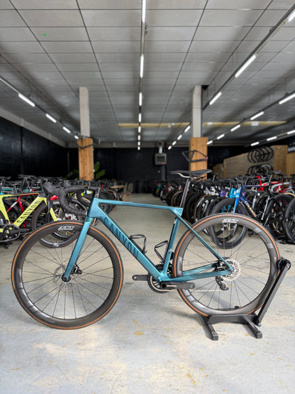 Canyon Ultimate CF SLX AXS Carbon Racefiets