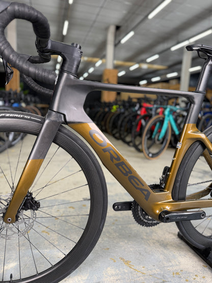 Orbea Orca Aero M30iLTD Di2 Carbon Racefiets