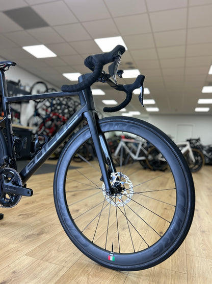 Focus Izalco Max 9.8 Di2 Carbon Racefiets