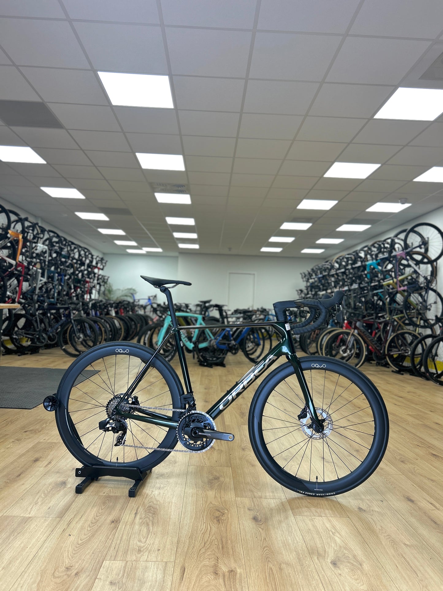 0km Showroom Model Orbea ORCA M21eTEAM PWR AXS Carbon Racefiets