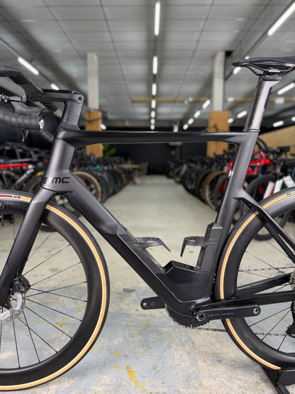 BMC Timemachine ROAD 01 Di2 Carbon Racefiets