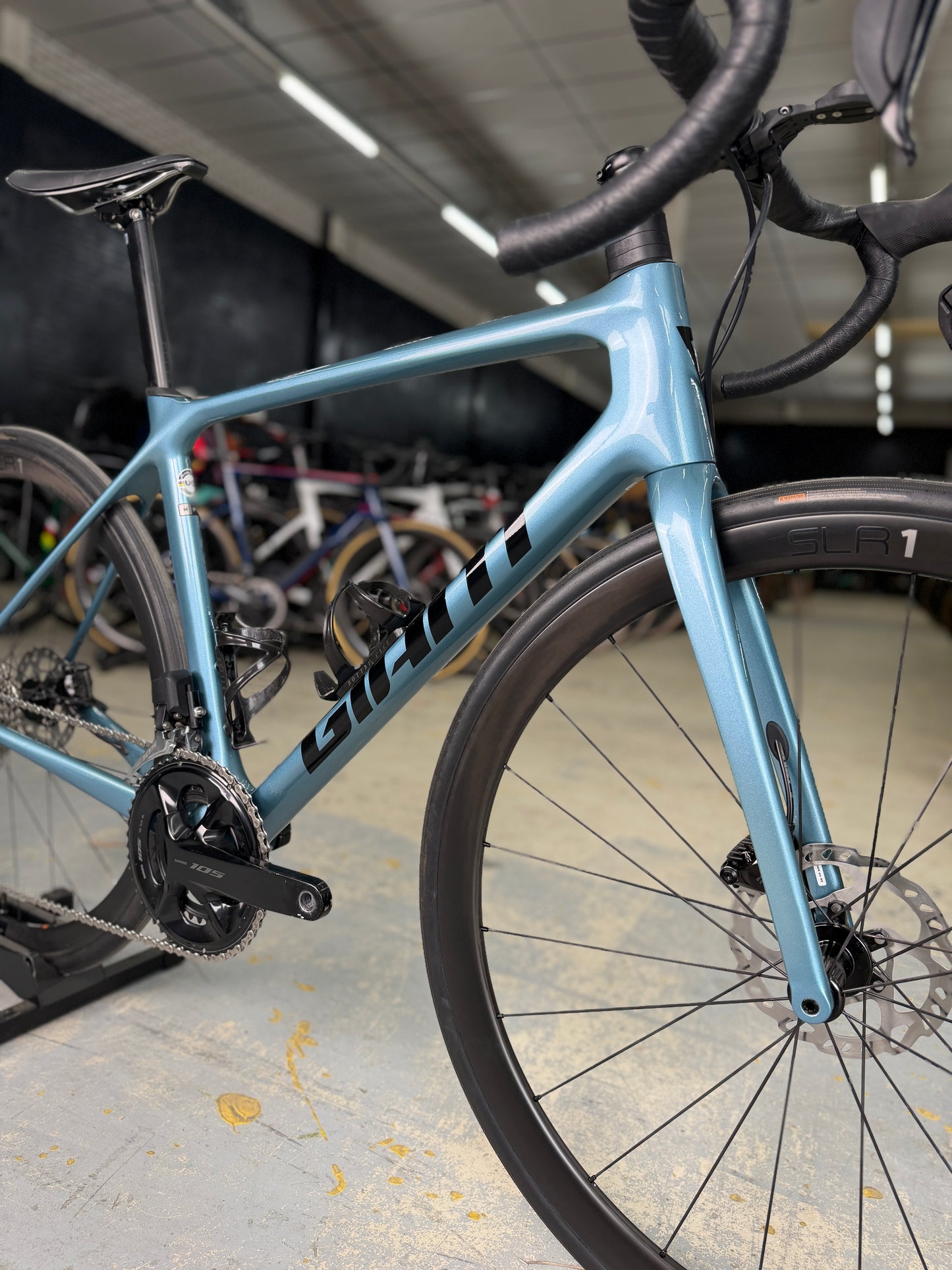 Giant TCR Advanced Pro Di2 Carbon Road Bike