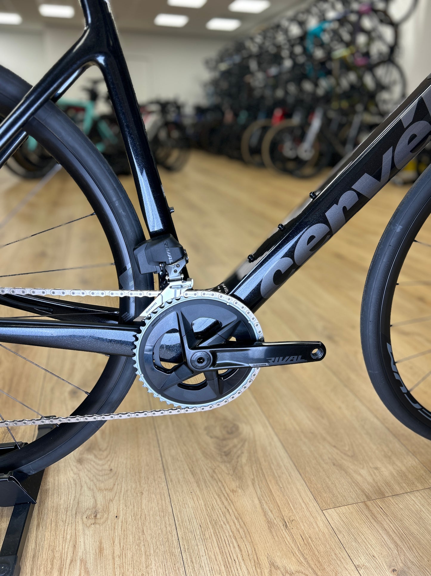 0km Showroom Model Cervélo Caledonia-5 AXS Carbon Racefiets