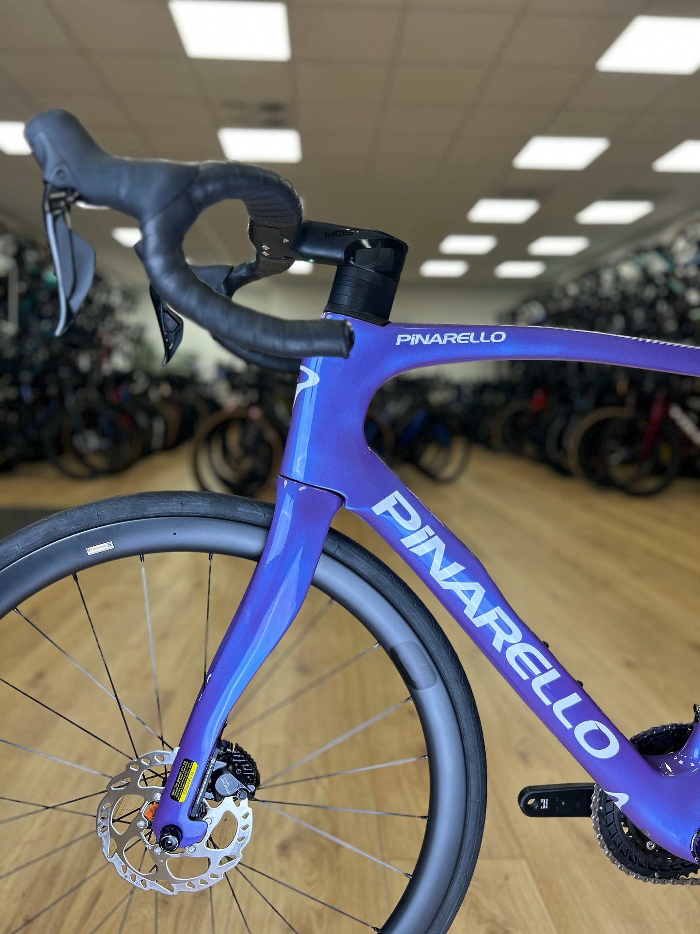 0km Showroom Model Pinarello F5 Di2 Carbon Racefiets