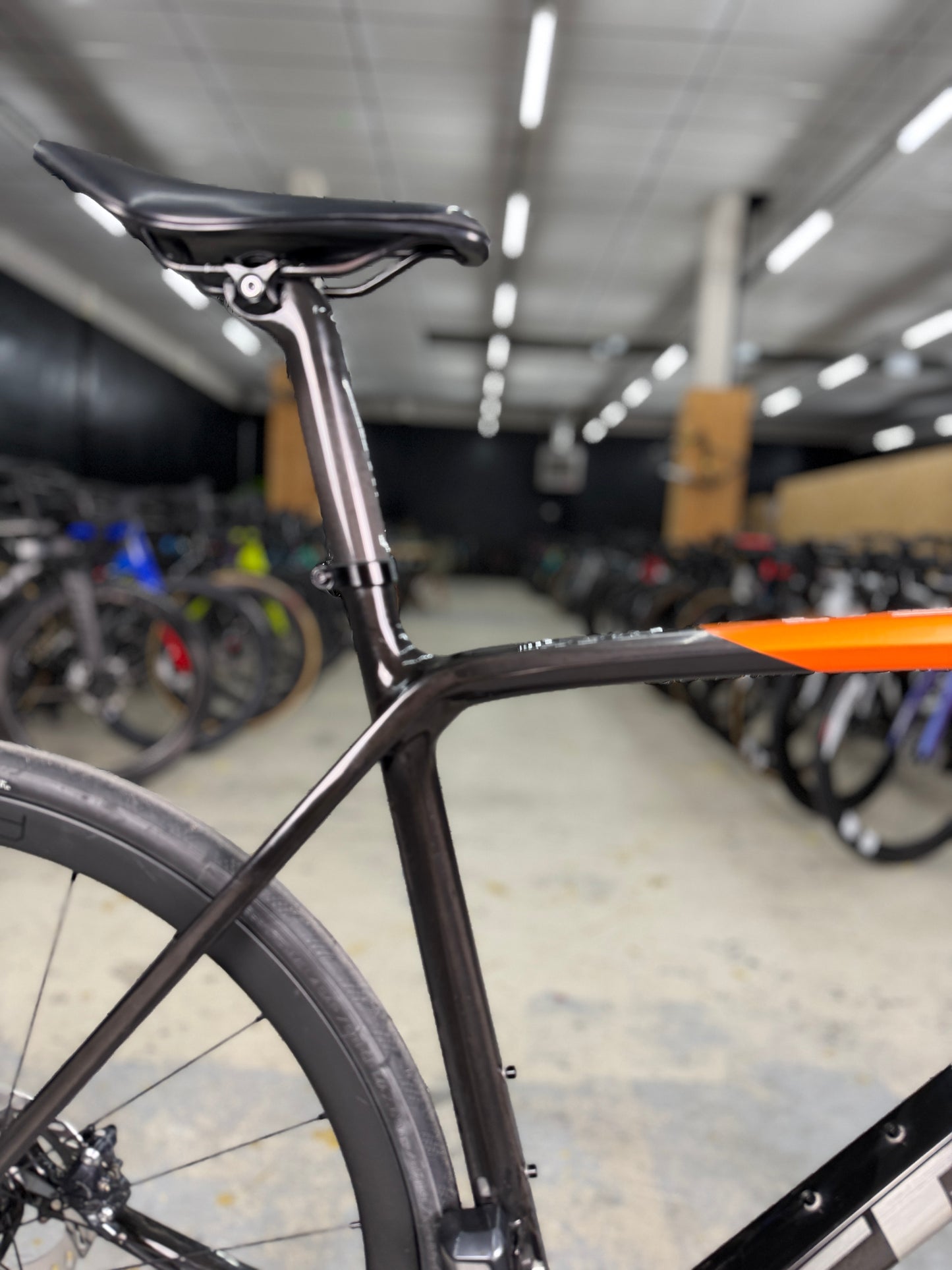 Trek Emonda SL7 Di2 Carbon Road Bike