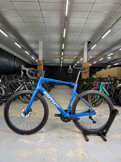 NIEUW BMC Roadmachine Di2 Carbon Racefiets