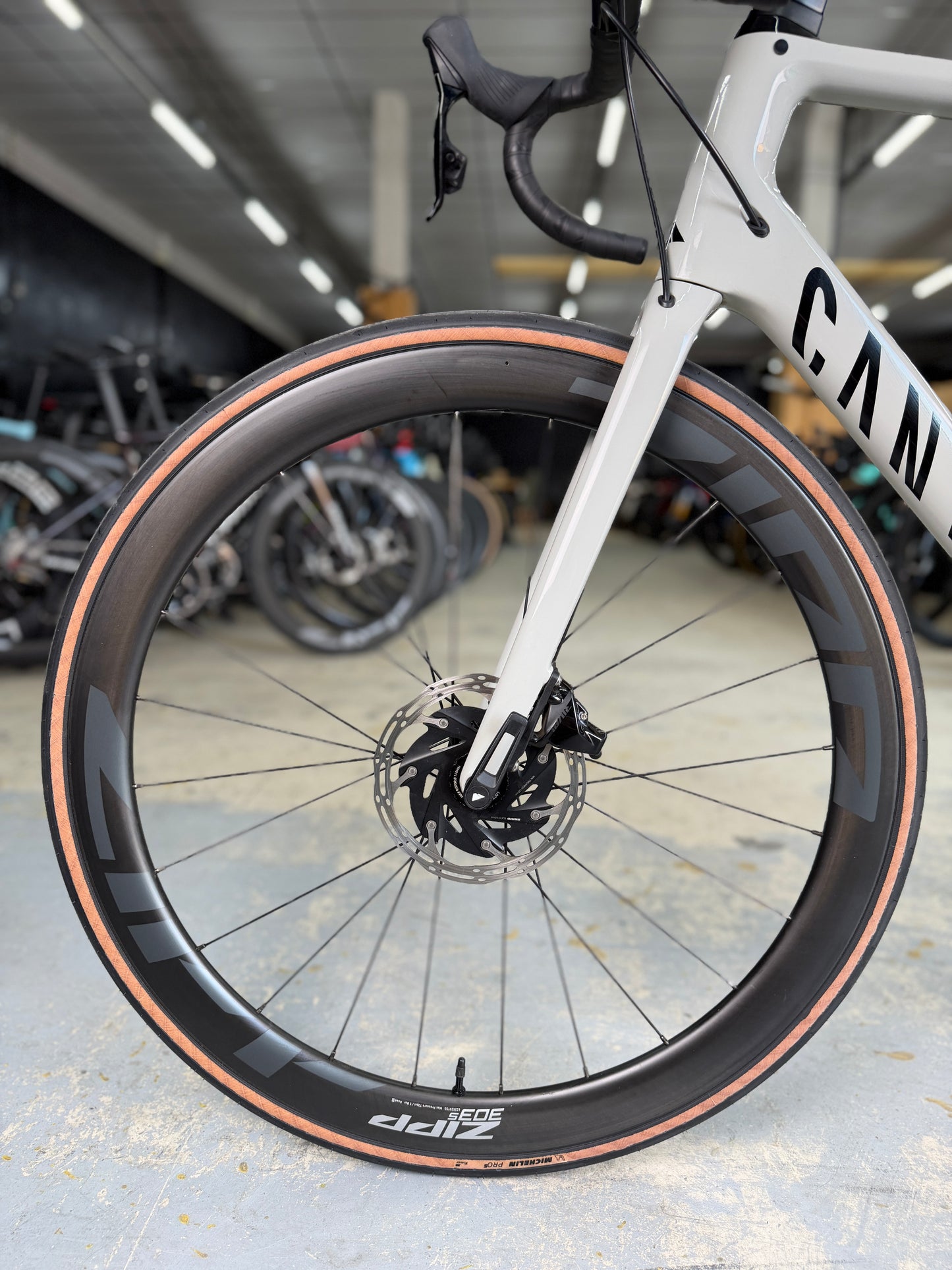 Canyon Endurace CF SL7 AXS Carbon Racefiets