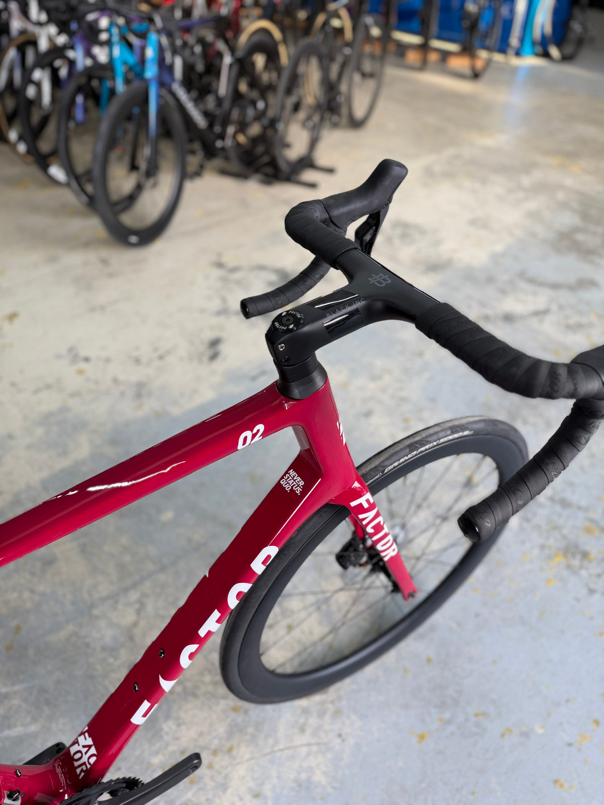 NIEUW Factor O2 VAM Di2 Carbon Racefiets