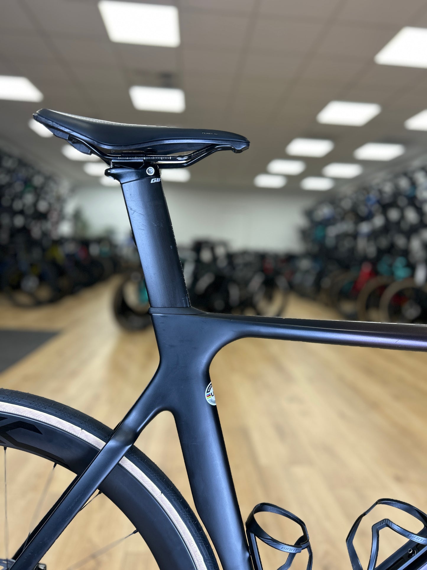 Giant Propel Advanced Pro 1 AXS Carbon Road Bike