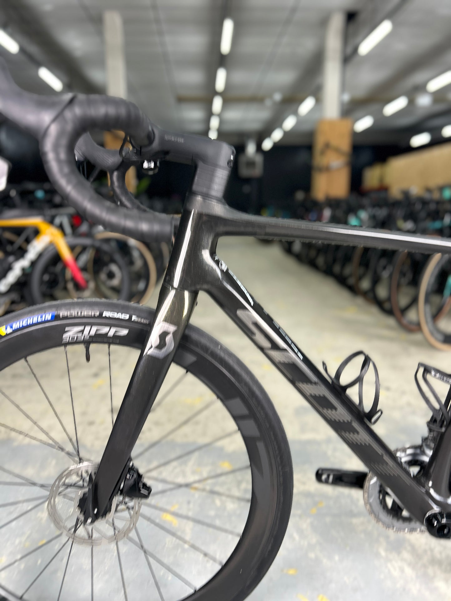 Scott Addict 10 AXS Carbon Road Bike