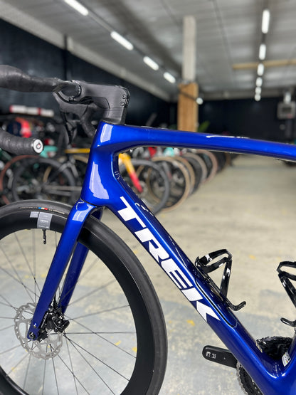 Trek Domane SL6 Di2 Carbon Road Bike