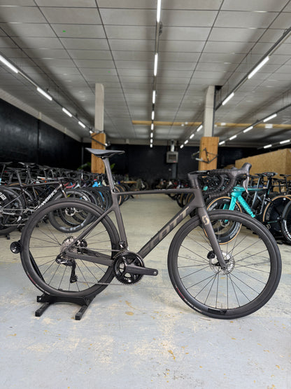 Scott Addict RC15 Di2 Carbon Racefiets