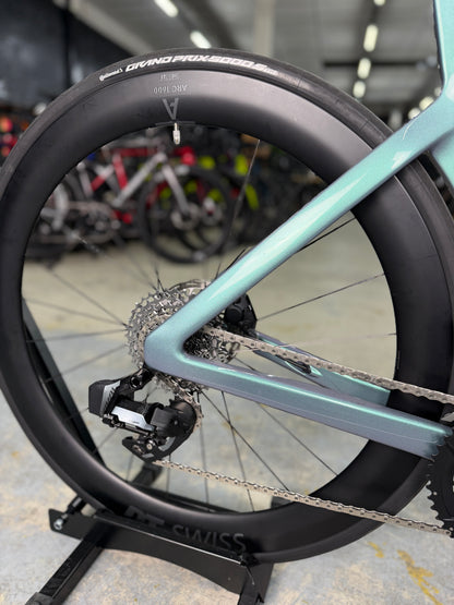 1000km Canyon Aeroad CF SLX AXS Carbon Racefiets