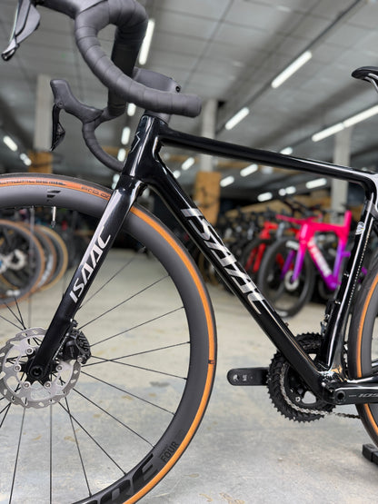 NIEUW Isaac Element Di2 Carbon Racefiets