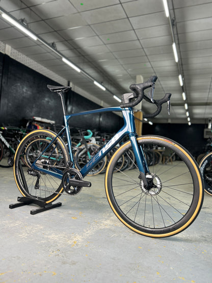 Sensa Giulia GF Di2 Carbon Road Bike
