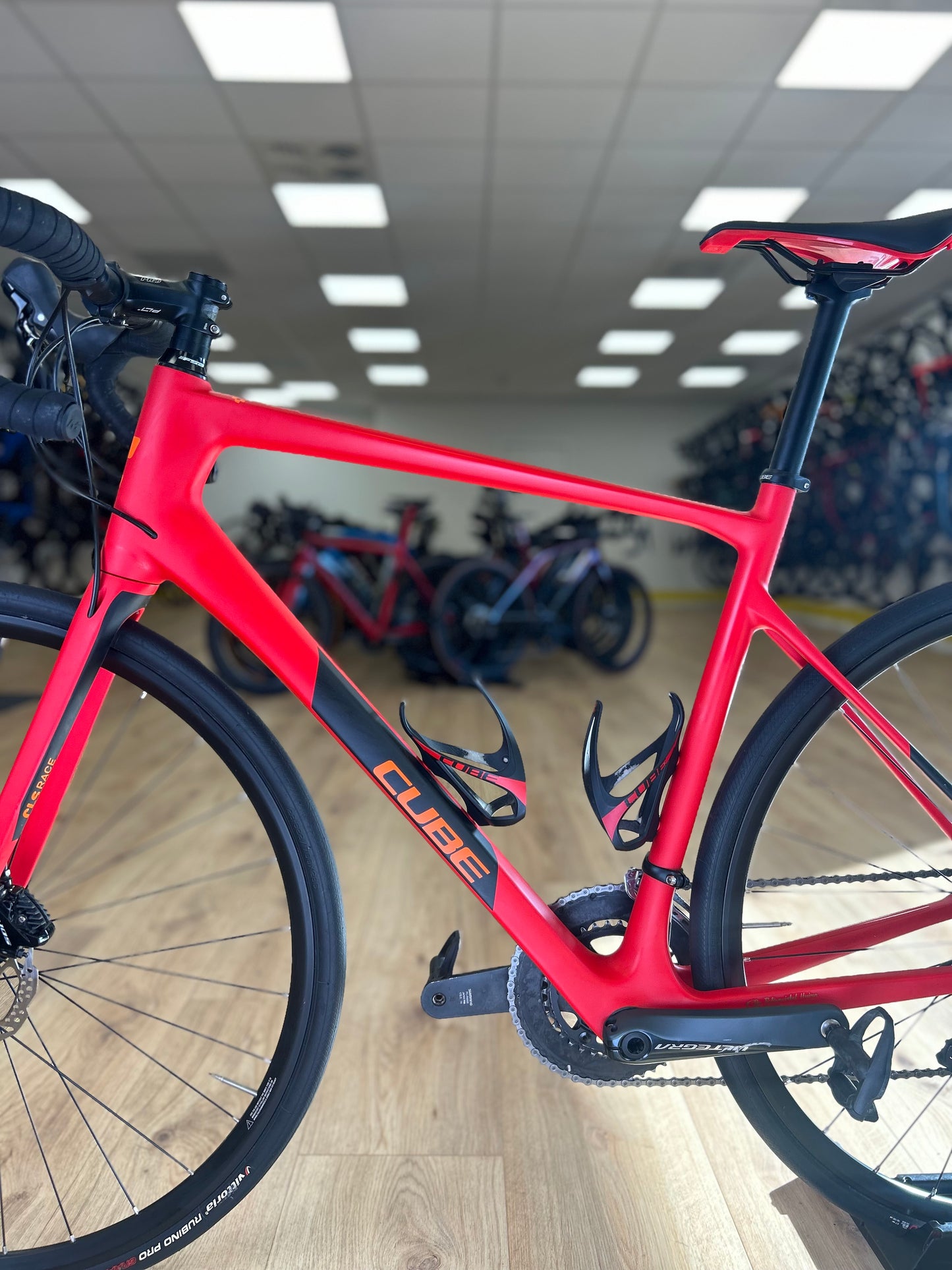 Cube Attain Carbon Ultegra Racefiets