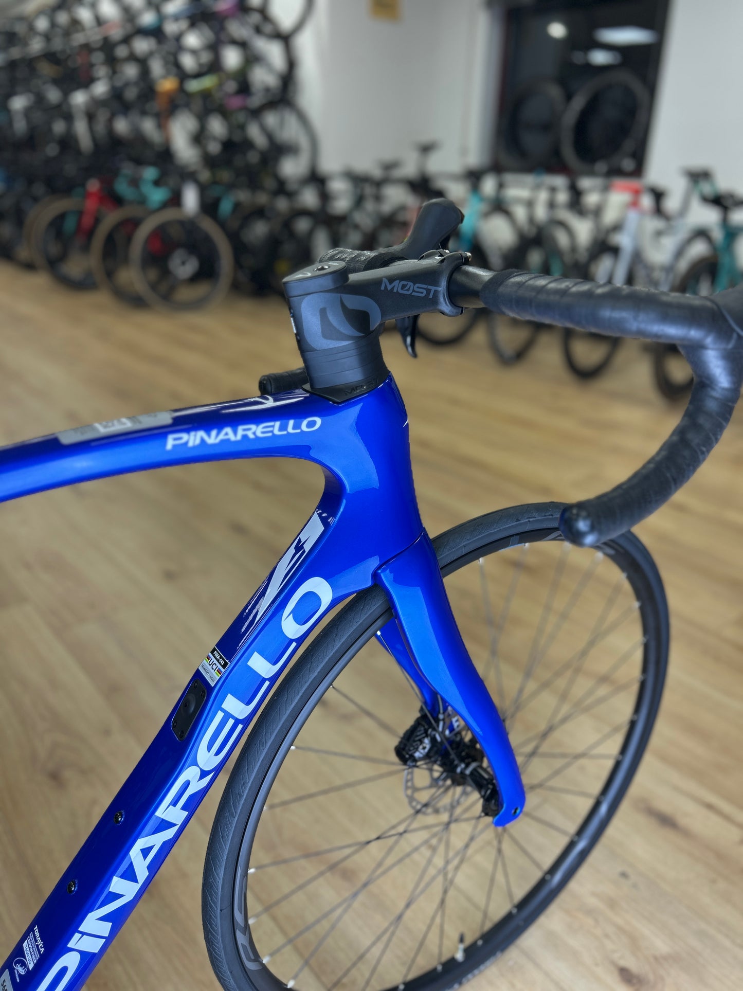 NEW 0km Pinarello F1 Carbon Race Bike