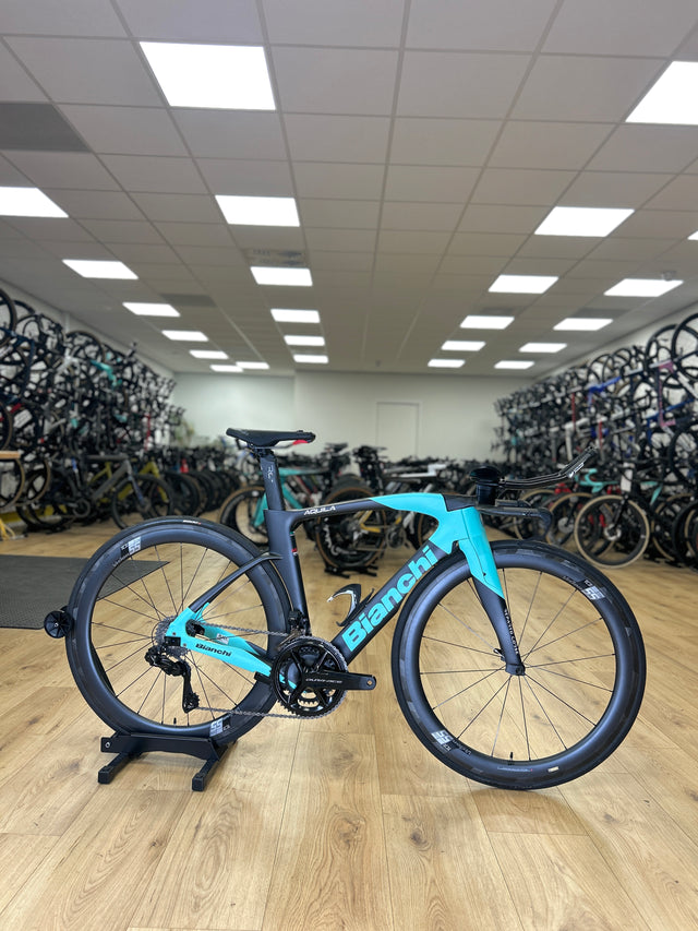 Bianchi Aquila CV Di2 Carbon Racefiets
