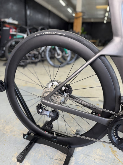 NIEUW BMC TeamMachine R01 LTD Di2 Carbon Racefiets