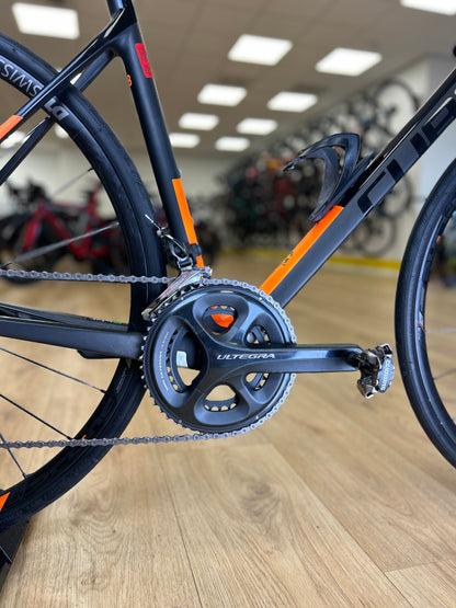 Cube Attain Ultegra Carbon Disc Racefiets