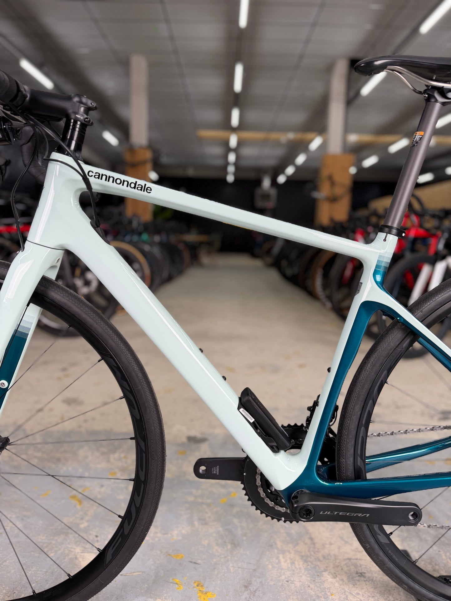 NIEUW Cannondale Synapse Carbon 2 RLE Di2 Carbon Racefiets