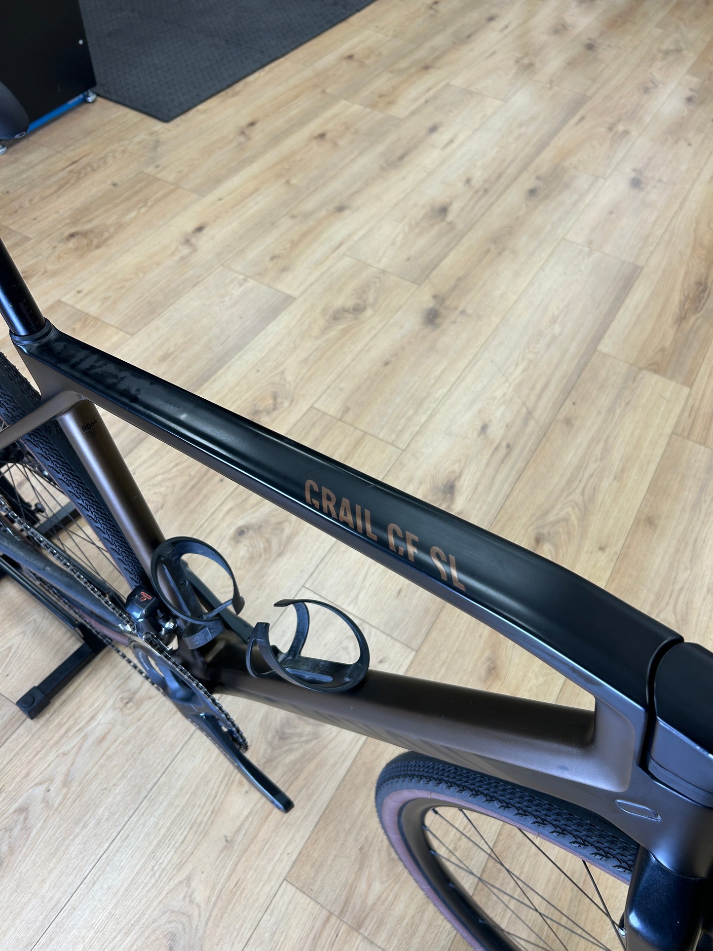 Canyon Grail CF SL 8.0 Di2 Carbon Road Bike
