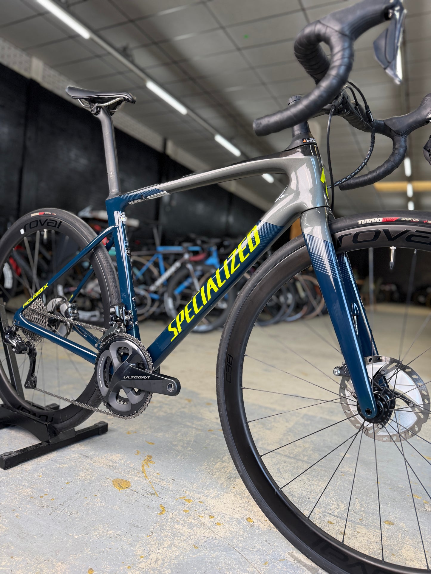 Specialized Roubaix Expert Di2 Carbon Racefiets