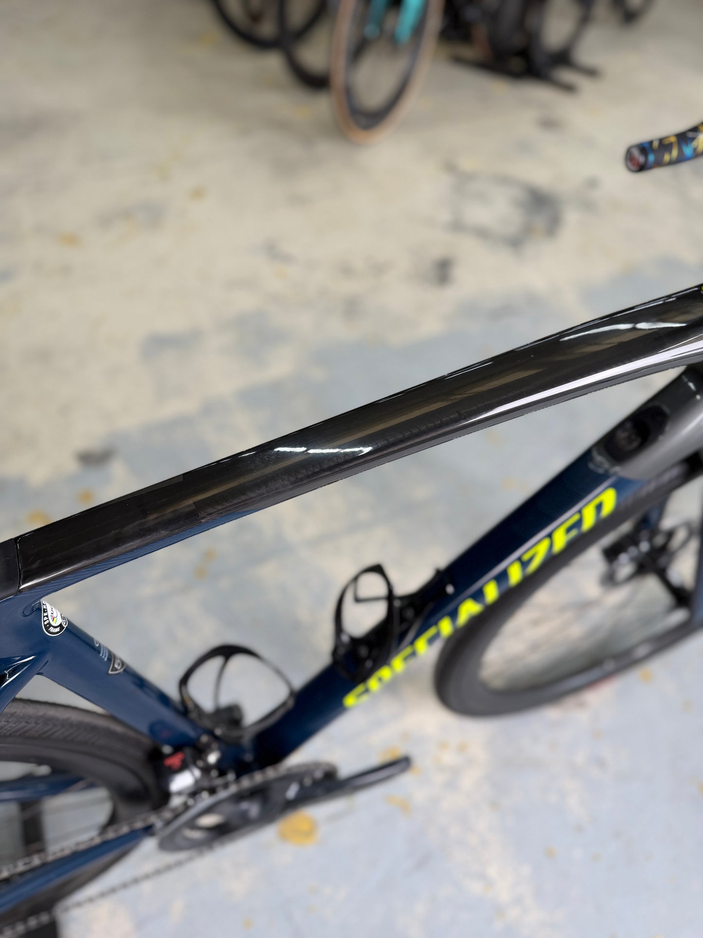Specialized Roubaix Expert Di2 Carbon Road Bike