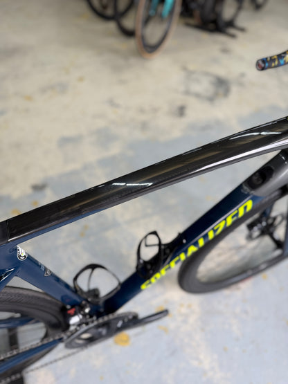 Specialized Roubaix Expert Di2 Carbon Road Bike