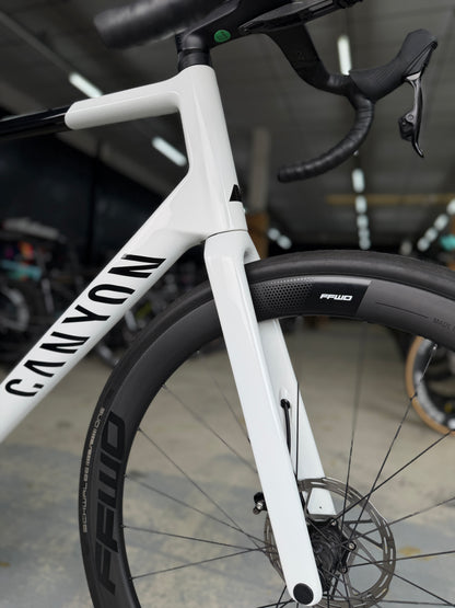 Canyon Ultimate CF SL AXS Carbon Racefiets