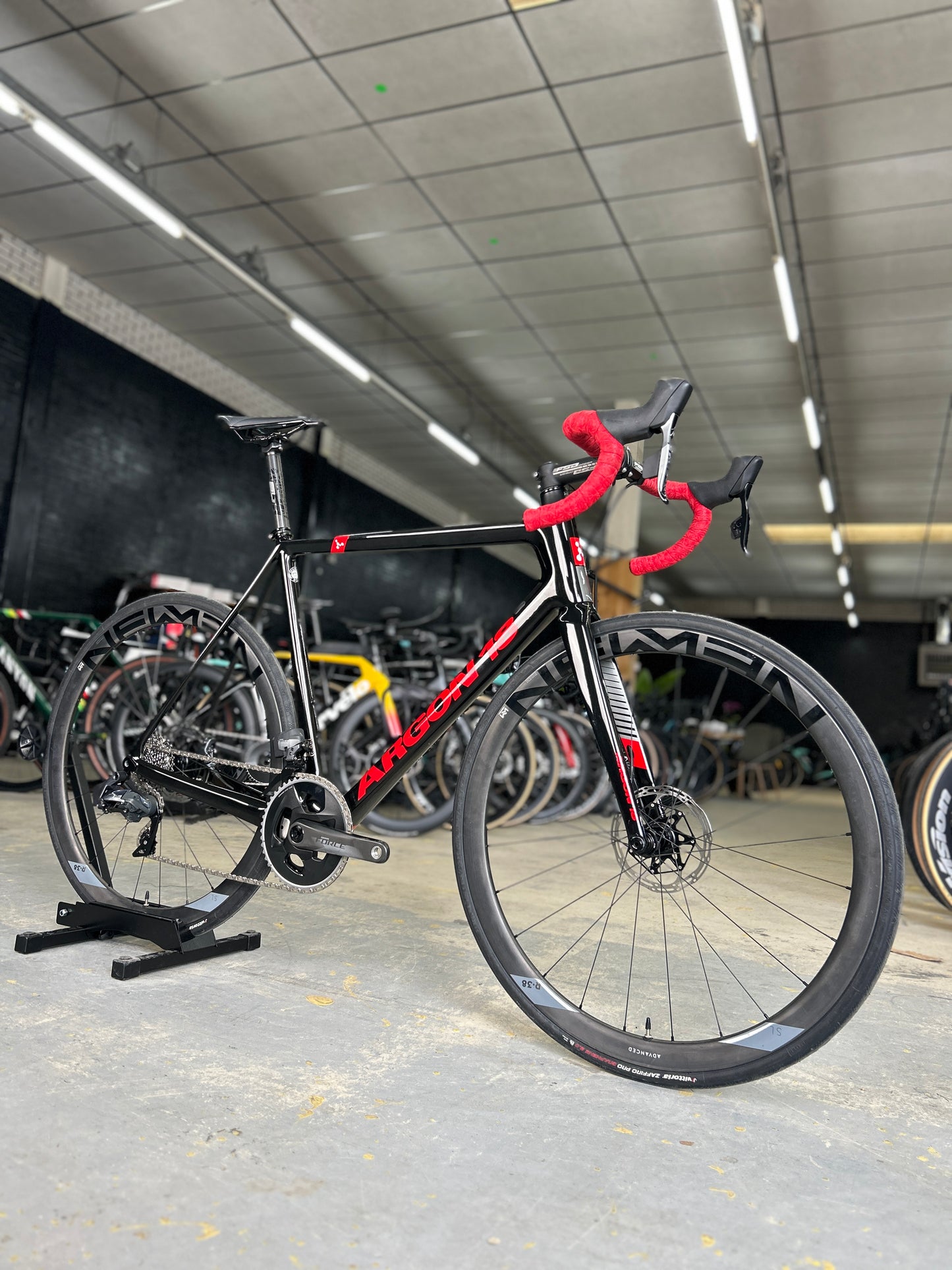 NIEUW Argon18 Gallium AXS Carbon Racefiets