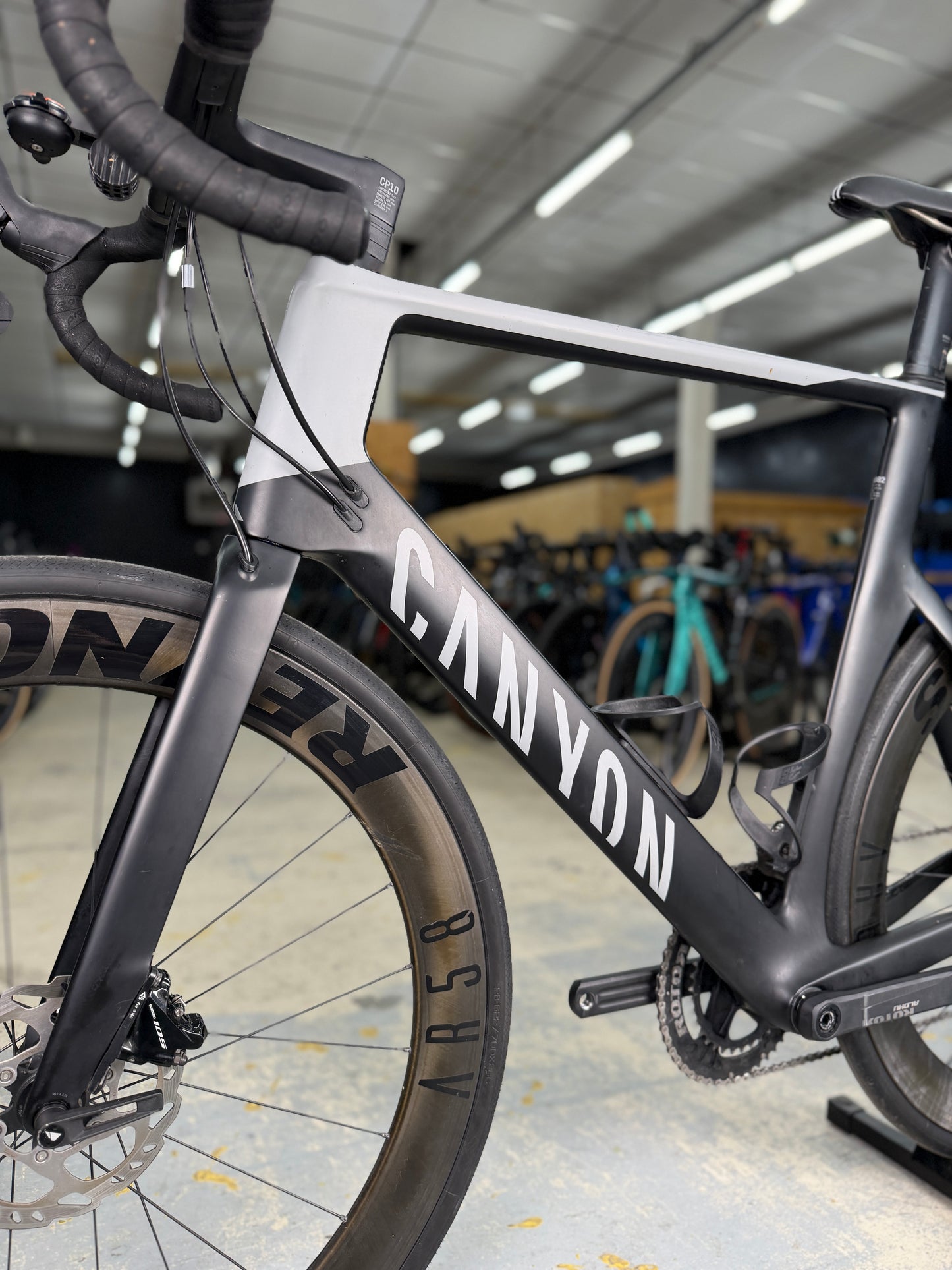 Canyon Aeroad Carbon Racefiets